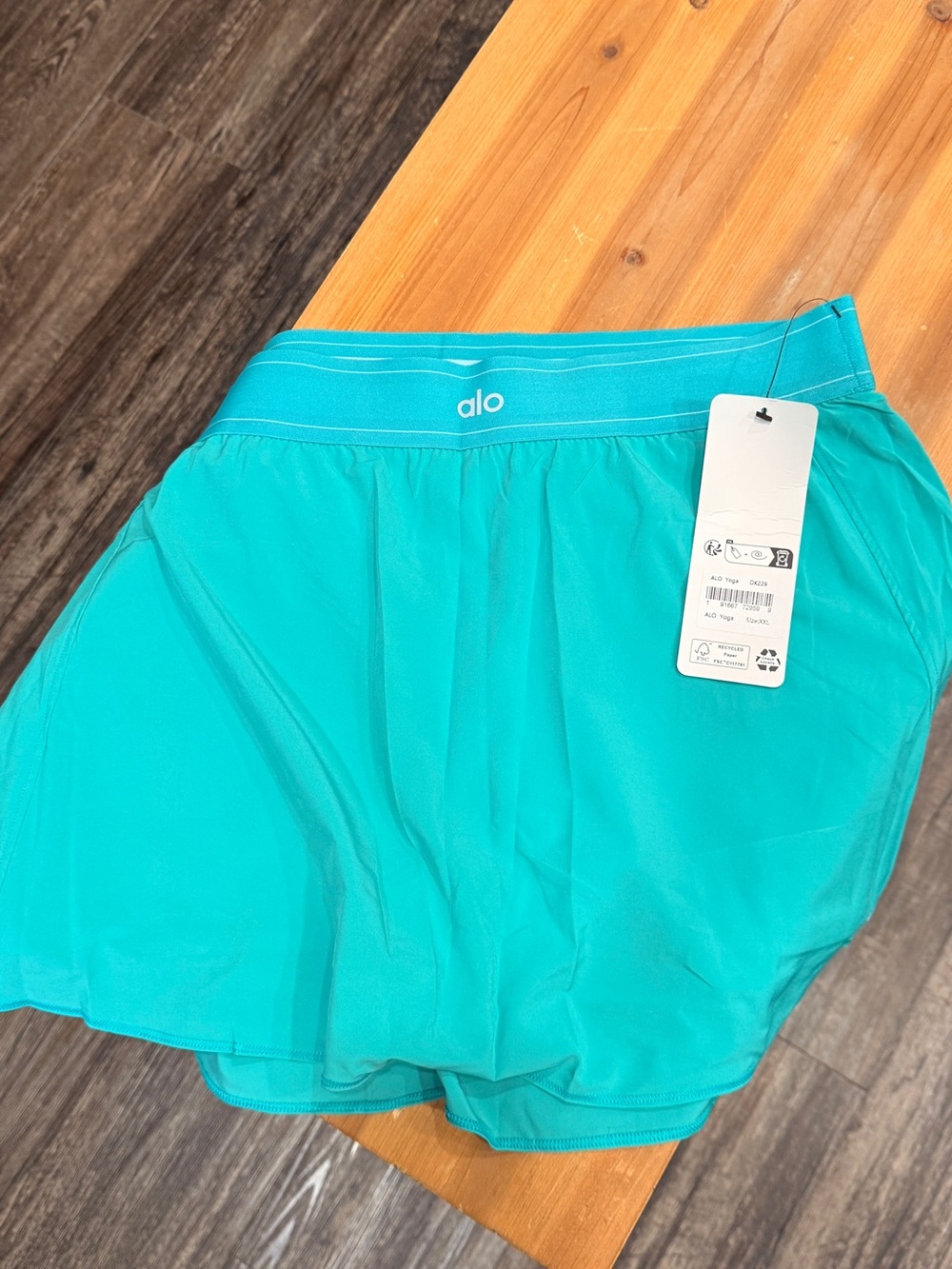 ALO Yoga Turquoise Athletic Skater Skirt